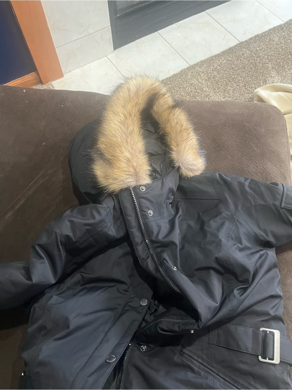 Eddie Bauer Black Coat with Faux Fur Hood Trim Size Medium